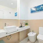 Apartment Oeiras Modern And Spacious Flat *