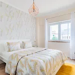 Oeiras Modern And Spacious Flat Apartment Paço de Arcos
