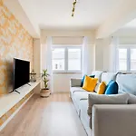 Oeiras Modern And Spacious Flat Apartment