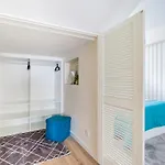 Apartment Oeiras Modern And Spacious Flat Paco de Arcos