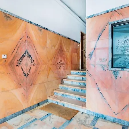 Oeiras Modern And Spacious Flat *