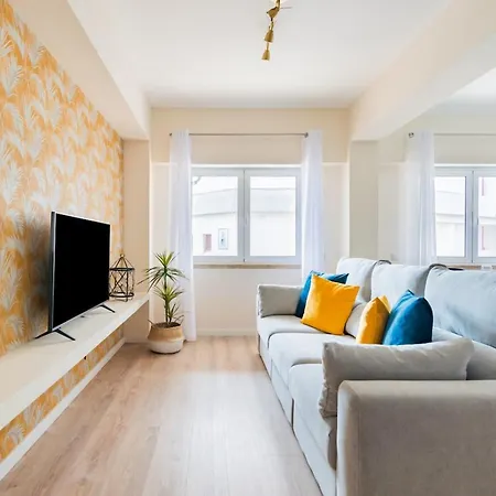 Apartman Oeiras Modern And Spacious Flat *