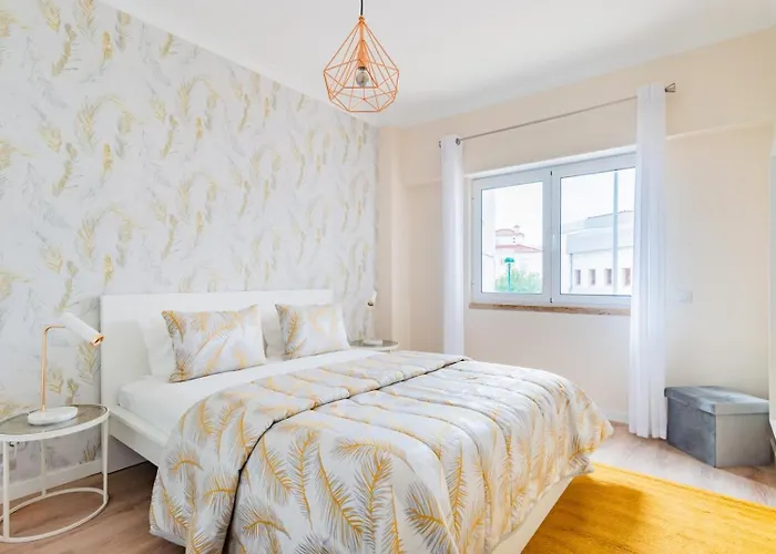 Oeiras Modern And Spacious Flat Lägenhet Paço de Arcos