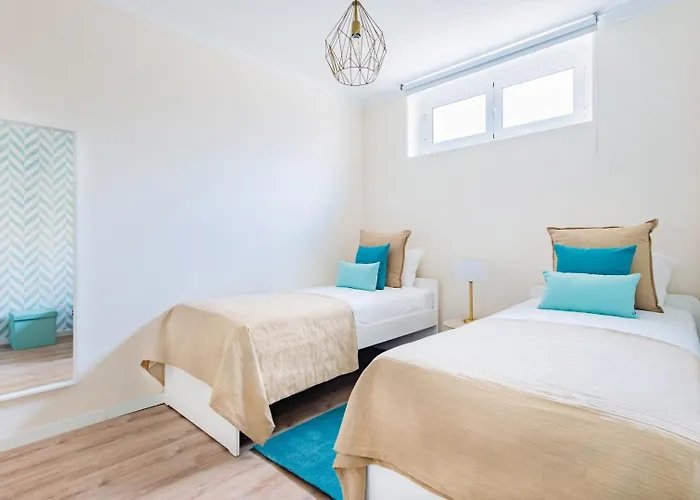 Lägenhet Oeiras Modern And Spacious Flat Paço de Arcos