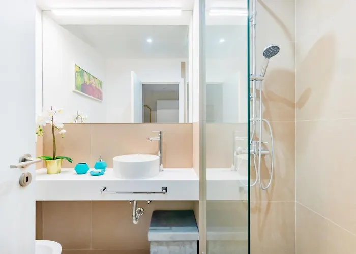Oeiras Modern And Spacious Flat *