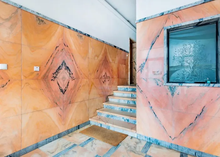 Oeiras Modern And Spacious Flat